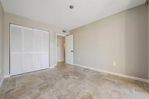 13602 S Village Dr, Tampa, FL 33618 - Photo 17