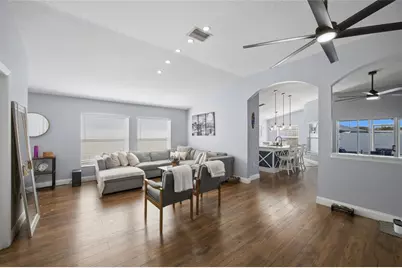 7206 Hamilton Park Boulevard, Tampa, FL 33615 - Photo 7