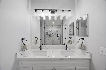 7206 Hamilton Park Boulevard, Tampa, FL 33615 - Photo 17