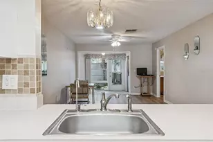 2465 Northside Dr, Clearwater, FL 33761 - Photo 9