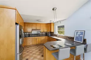 557 Venice Ln, Sarasota, FL 34242 - Photo 19