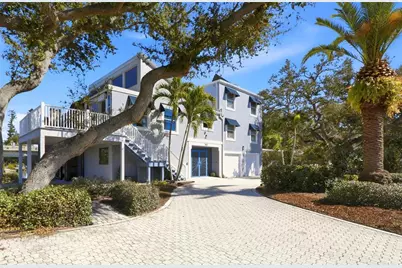 557 Venice Lane, Sarasota, FL 34242 - Photo 3