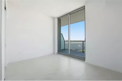 400 Central Avenue #1002, Saint Petersburg, FL 33701 - Photo 19