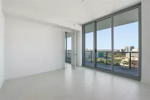 400 Central Ave, Saint Petersburg, FL 33701 - Photo 23