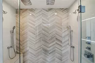 400 Central Ave, Saint Petersburg, FL 33701 - Photo 27