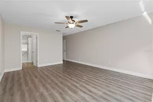 18133 Paradise Point Dr, Tampa, FL 33647 - Photo 17