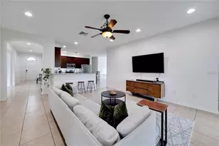 307 Star Shell Dr, Apollo Beach, FL 33572 - Photo 11