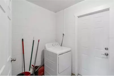 204 Circle Hill Drive, Brandon, FL 33510 - Photo 31