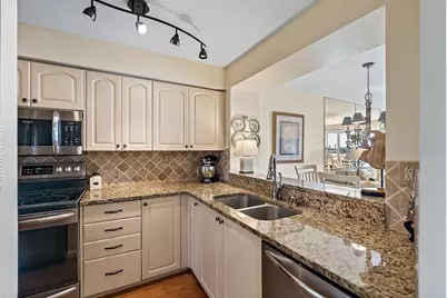 6021 Bahia Del Mar Circle #234, Saint Petersburg, FL 33715 - Photo 7