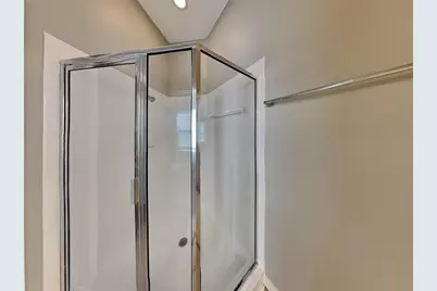 [Address not provided], Tampa, FL 33624 - Photo 7