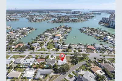 10100 Paradise Boulevard, Treasure Island, FL 33706 - Photo 29