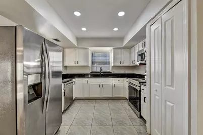 6539 Seafairer Drive, Tampa, FL 33615 - Photo 15