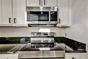 6539 Seafairer Dr, Tampa, FL 33615 - Photo 21