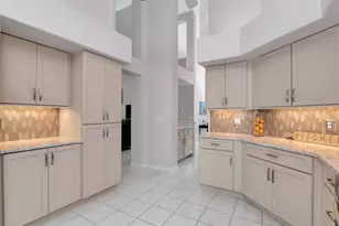 889 Crestridge Cir, Tarpon Springs, FL 34688 - Photo 29