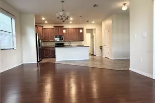 1227 Ballard Green Pl, Brandon, FL 33511 - Photo 9