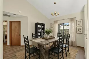4207 Spring Way Cir, Valrico, FL 33596 - Photo 7