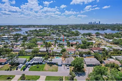 1112 38th Avenue NE, Saint Petersburg, FL 33704 - Photo 41