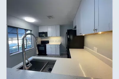 5617 20th Avenue S, Gulfport, FL 33707 - Photo 13