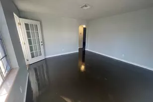 5617 20th Ave S, Gulfport, FL 33707 - Photo 5