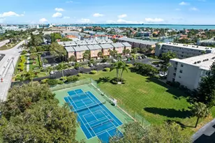 719 Pinellas Bayway S, Tierra Verde, FL 33715 - Photo 31