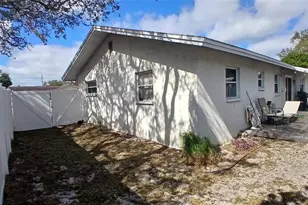 2209 Jacaranda Ct, Dunedin, FL 34698 - Photo 15