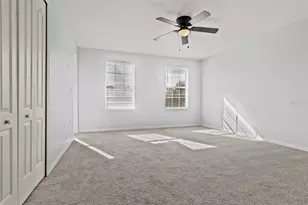 4518 Ashburn Square Dr, Tampa, FL 33610 - Photo 15