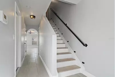 4518 Ashburn Square Drive, Tampa, FL 33610 - Photo 3