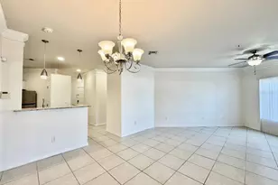 4345 Bayside Village Dr, Tampa, FL 33615 - Photo 7