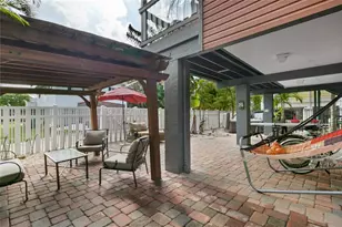 2511 Avenue C, Bradenton Beach, FL 34217 - Photo 21