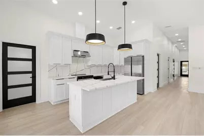 1901 43rd Street S, Saint Petersburg, FL 33711 - Photo 7