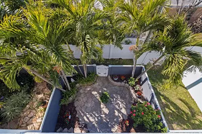 9158 Blind Pass Road, Saint Pete Beach, FL 33706 - Photo 29