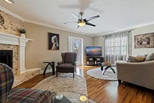 9158 Blind Pass Rd, Saint Pete Beach, FL 33706 - Photo 17