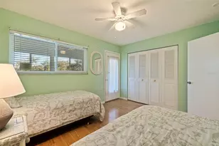 8221 112th St, Seminole, FL 33772 - Photo 23