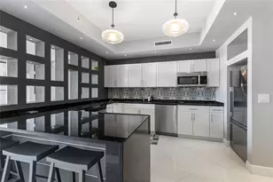 226 5th Ave N, Saint Petersburg, FL 33701 - Photo 13