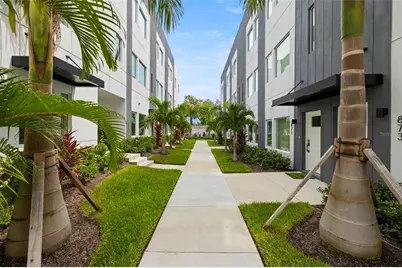 865 S 6 Avenue S #17, Saint Petersburg, FL 33701 - Photo 1