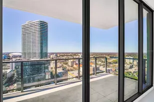 275 1st Ave S, Saint Petersburg, FL 33701 - Photo 9