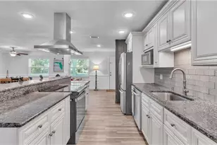 11308 W Amerindian Ct, Crystal River, FL 34429 - Photo 13