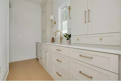 125 24th Avenue SE, Saint Petersburg, FL 33705 - Photo 13