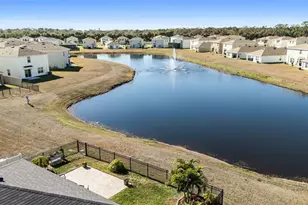 3718 Mannered Gold Ave, Bradenton, FL 34208 - Photo 49