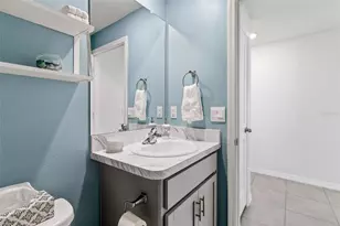 3718 Mannered Gold Ave, Bradenton, FL 34208 - Photo 33