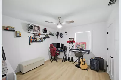 4681 55th Avenue N, Saint Petersburg, FL 33714 - Photo 21