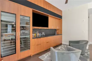 450 Knights Run Ave, Tampa, FL 33602 - Photo 9