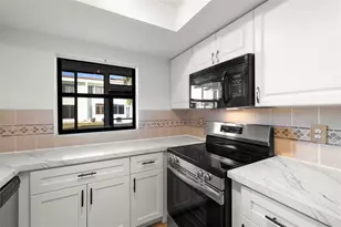 1 Windrush Blvd, Indian Rocks Beach, FL 33785 - Photo 15