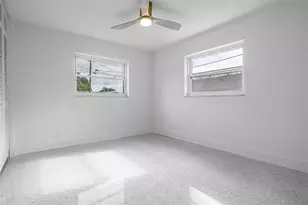 829 89th Ave N, Saint Petersburg, FL 33702 - Photo 9