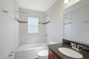 212 Serena Ridge Dr, Seffner, FL 33584 - Photo 17