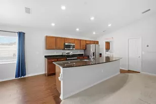 212 Serena Ridge Dr, Seffner, FL 33584 - Photo 7