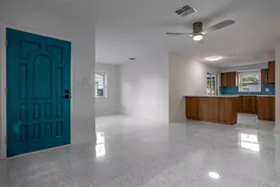 829 89th Ave N, Saint Petersburg, FL 33702 - Photo 3