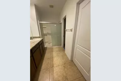 7821 Tuscany Woods Drive, Tampa, FL 33647 - Photo 7