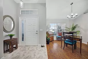 724 Winterbrooke Way, Sun City Center, FL 33573 - Photo 11