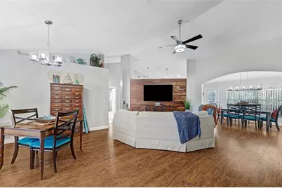 724 Winterbrooke Way, Sun City Center, FL 33573 - Photo 15